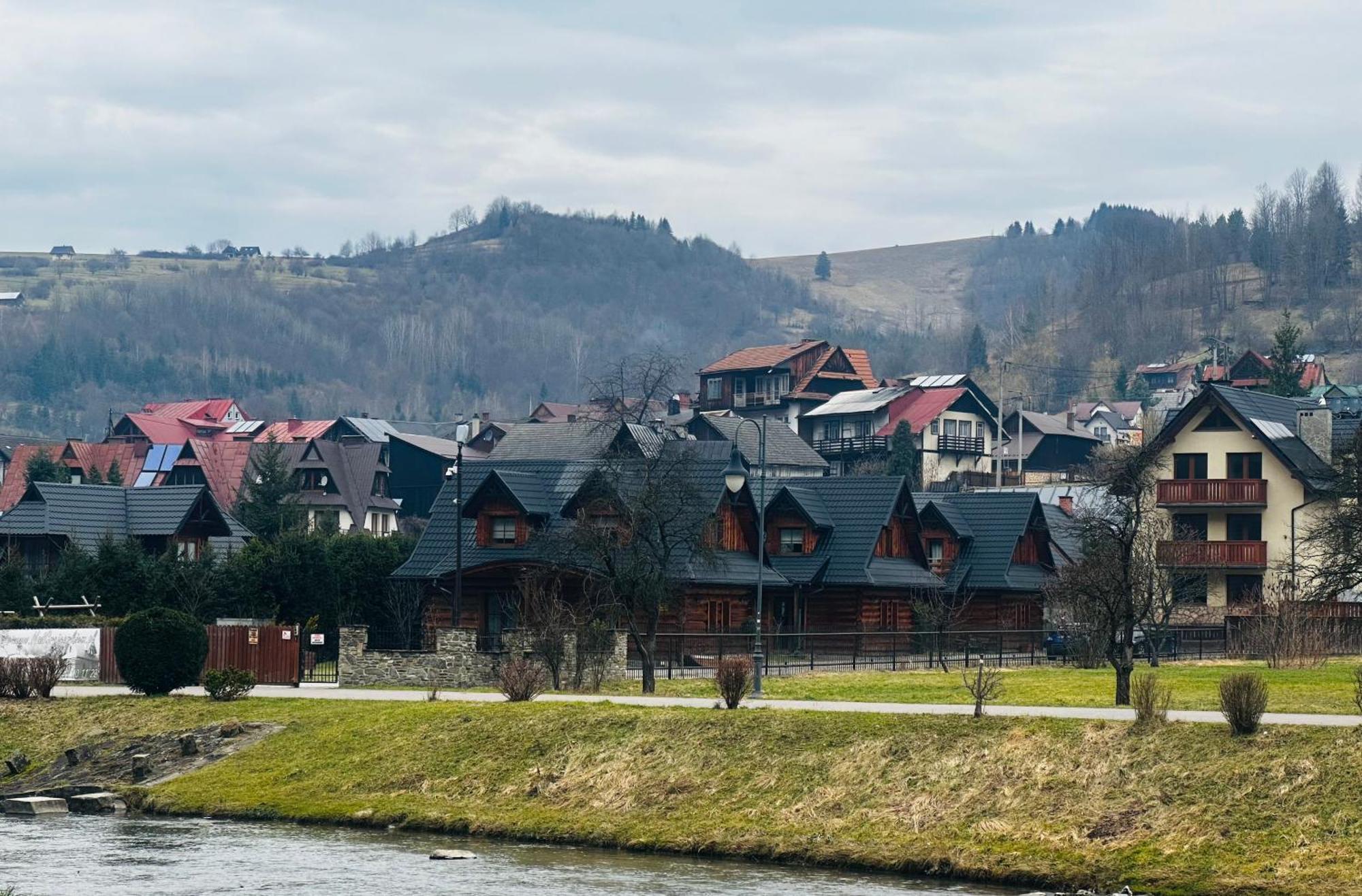 Отель Nad Grajcarkiem - Pensjonat Шавница Экстерьер фото